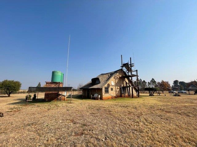 6 Bedroom Property for Sale in Potchefstroom Rural North West